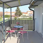 Apolo - Pool & Garden Retreat 公寓 普拉
