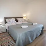 Apolo - Pool & Garden Retreat 普拉