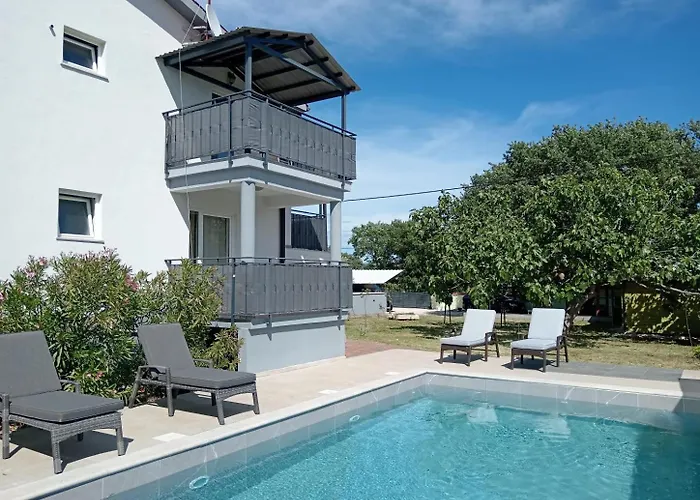 Lejlighed Apolo - Pool & Garden Retreat Pula
